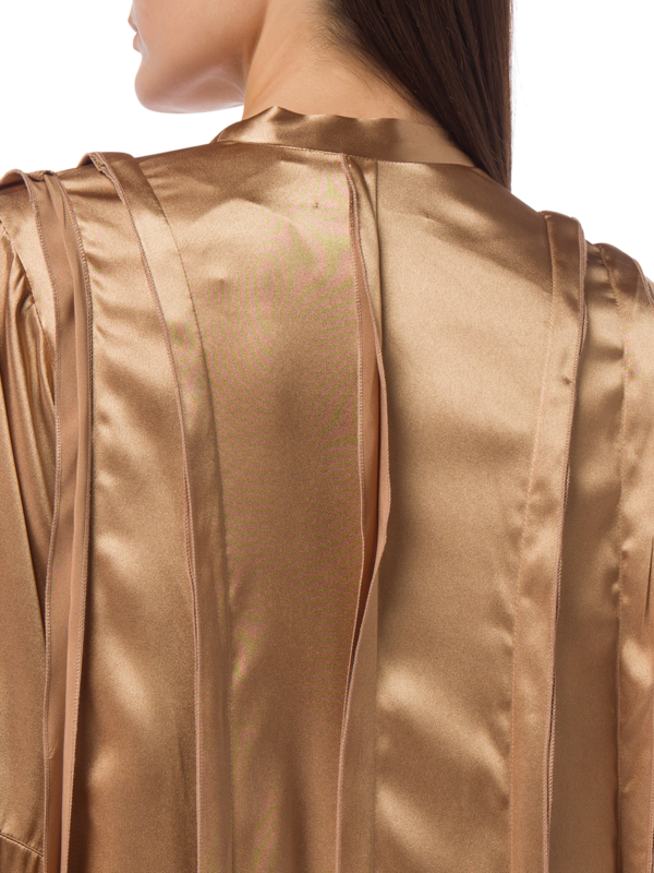 OPEN ABAYA WITH PLEATED DETAILS AND CAPE SLEEVES