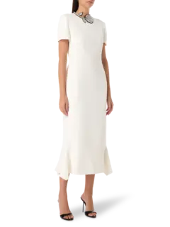 فستان متوسط الطول مزين بوردة مزخرفة بالكريستال