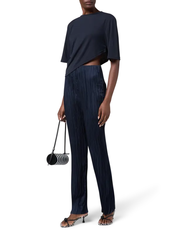 /original/SS250793P_SIGN_Midnight_2.png_convert-600x800