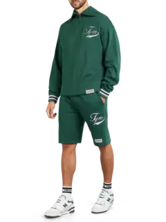 سويت شيرت كبير الحجم بسحاب قصير وطبعة بنمط جامعي:Staged:thatProductCatalog