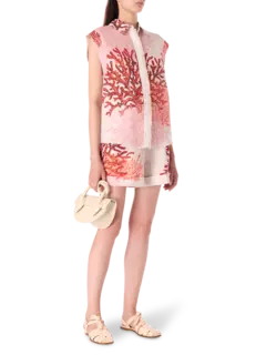 بلوزة بدون أكمام بطبعة مرجانية رينا