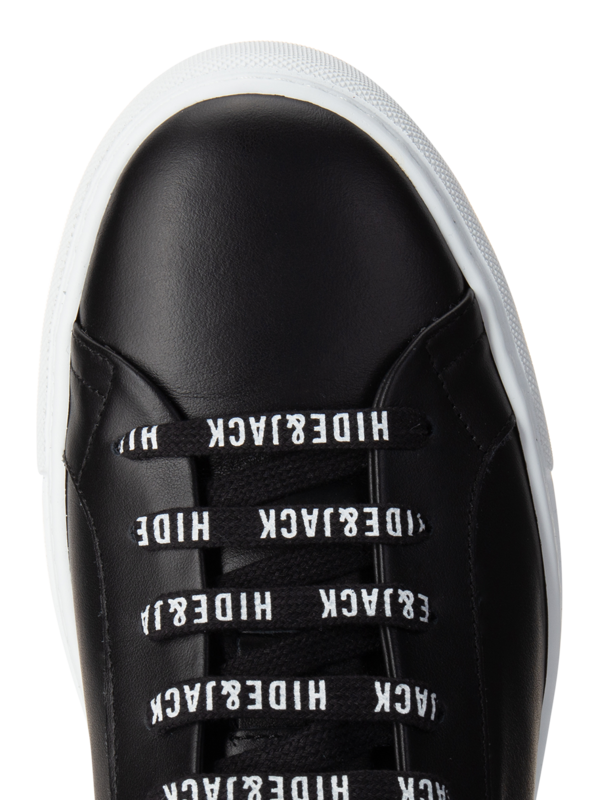 Sky Steet Low Top Sneaker