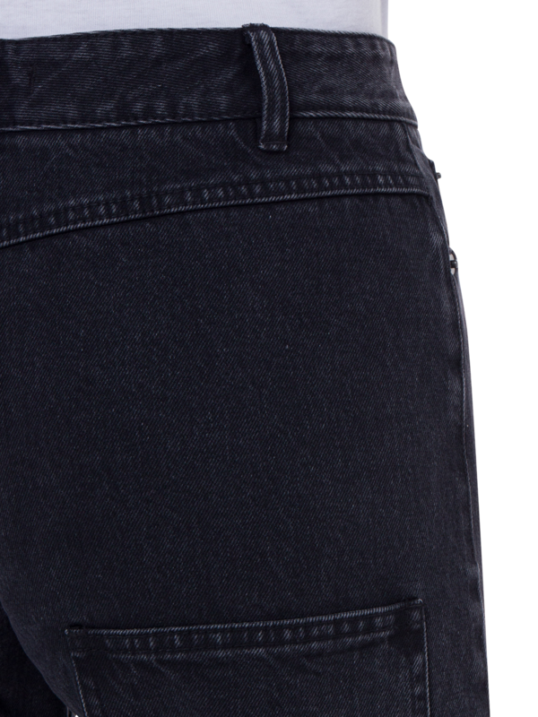 جينز برانكوسي أسود