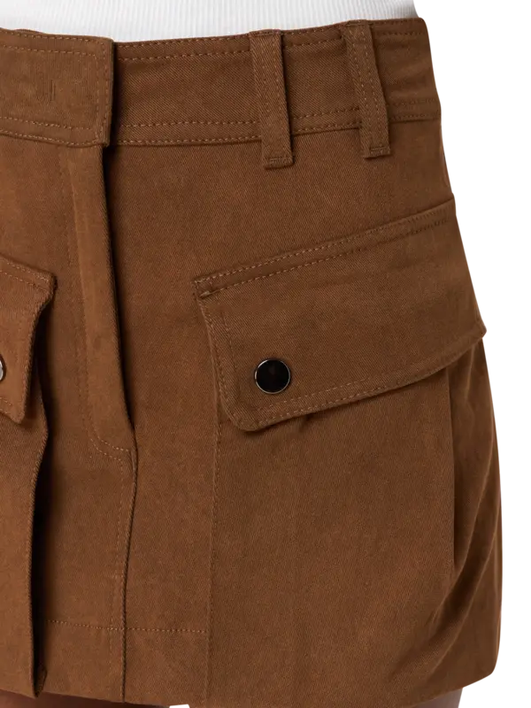 /original/T180323A_ANMA_Cigar_5.png_convert-600x800