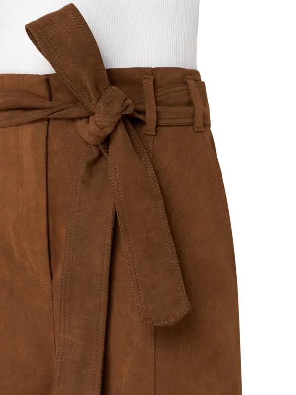 /original/T180425A_ANMA_Cigar_4.png_convert-600x800