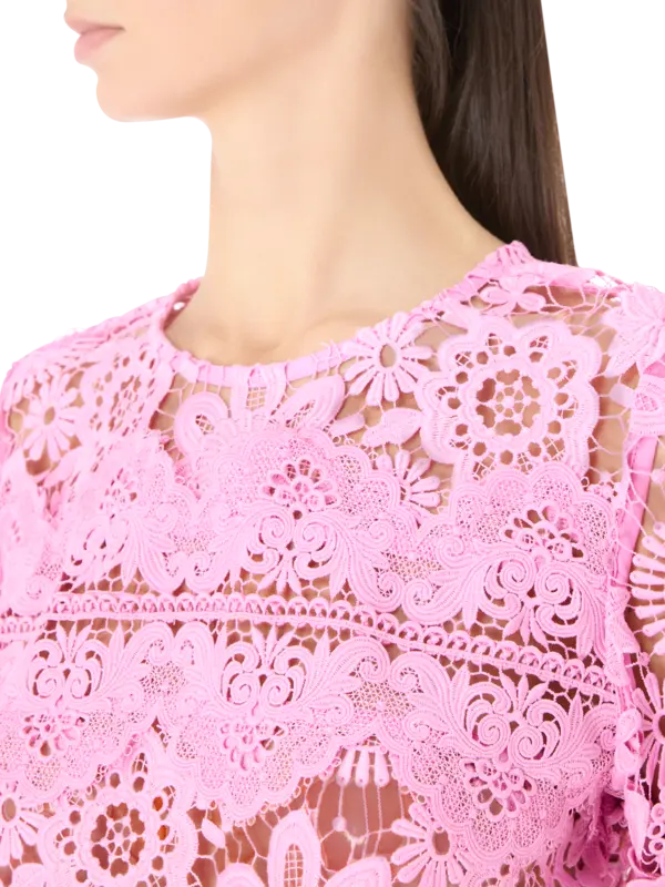 /original/T256LCR_WAIM_Rose_4.png_convert-600x800