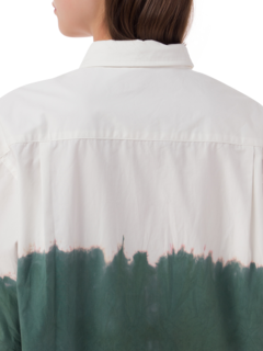 قميص صيفي بأكمام قصيرة مصبوغ بطريقة الربط