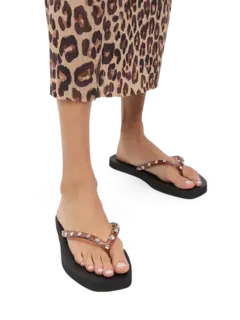 /original/TARYN_LORA_Bro JlyRhi_2.png_convert-240x320