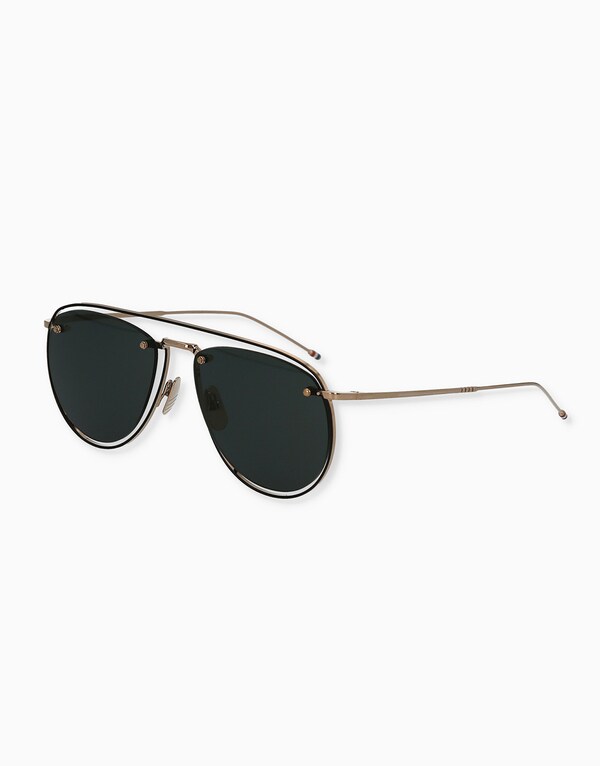 Distant frame sunglasses