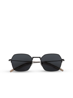 Round frame tinted lenses sunglasses