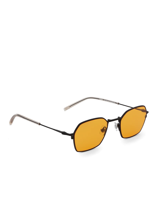 Round frame tinted lenses sunglasses