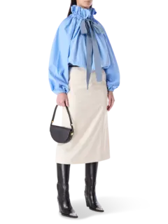 بلوزة أيكونيك مكشكشة من القطن