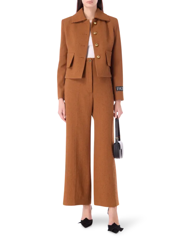 بنطال أيكونيك بتصميم طويل