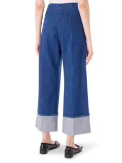 بنطال جينز أيكونيك