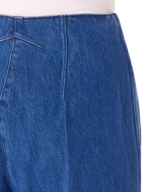 بنطال جينز أيكونيك