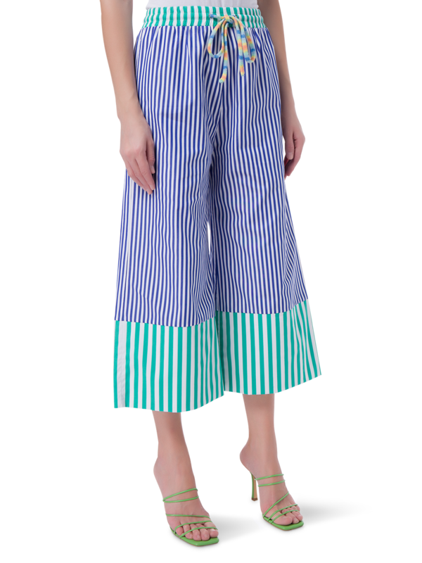 /original/TRS010A-AW22_MMKT_MULTI_2.png_convert-600x800