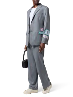 /original/TRS042A-AW25_MMKT_Grey_2.png_convert-240x320