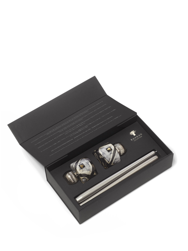 /original/TWINSSMA_BAOB_MULTI_2.png_convert-600x800