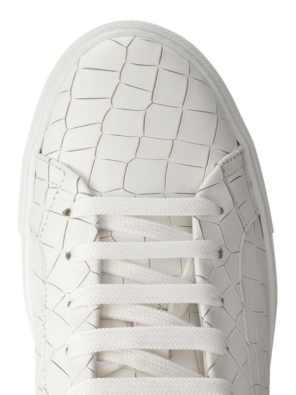 Essence Duplex Low Top Sneaker