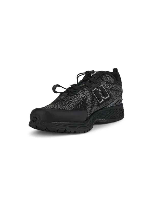 /original/U19068PN_NEWB_BLACK001_3.png_convert-600x800