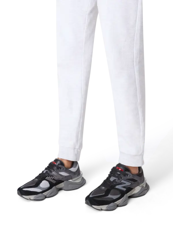 /original/U9060BLK_W_NEWB_BLACK001_2.png_convert-600x800