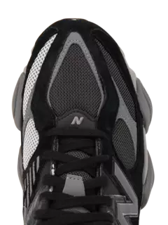 سنيكرز 9060 برقبة منخفضة