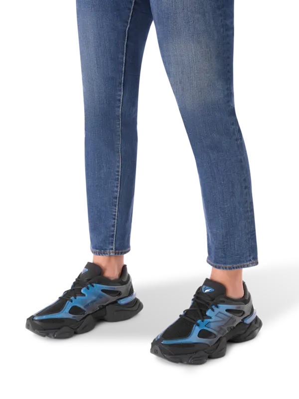 /original/U9060IDW_NEWB_Sea Stn497_2.png_convert-600x800