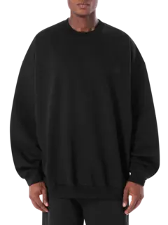 سويت شيرت مطرز بشعار متناغم