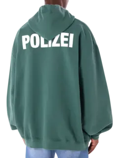 هودي مزين بكلمة "Polizei"