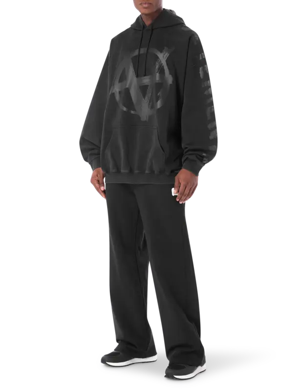 سويت شيرت بغطاء للرأس مزين برمز أناركي مزدوج