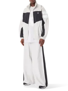 جاكيت رياضي