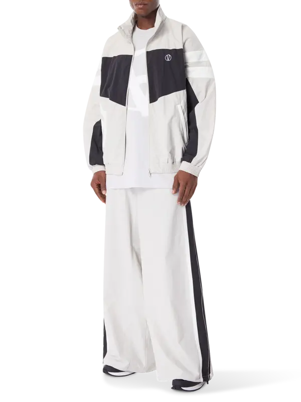 جاكيت رياضي