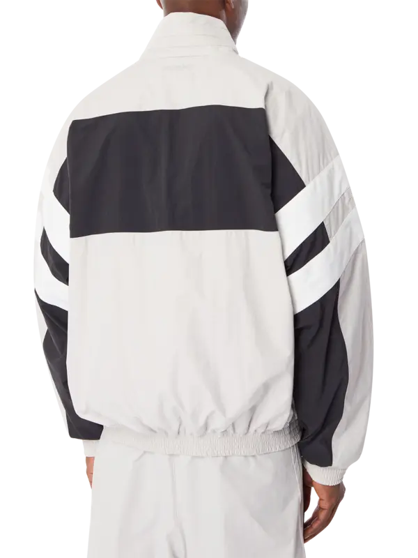 جاكيت رياضي