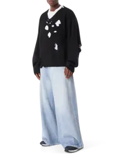 سترة بتصميم ممزق