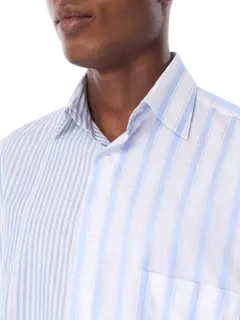 قميص كلاسيكي بتصميم مقسم