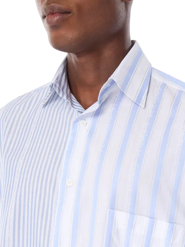 قميص كلاسيكي بتصميم مقسم