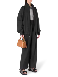 /original/UA66JA370BW_VTMN_Black_2.png_convert-240x320