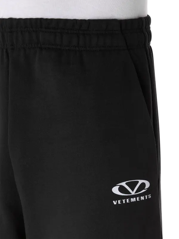 /original/UA66SP600BWM_VTMN_BlackWhite_4.png_convert-600x800