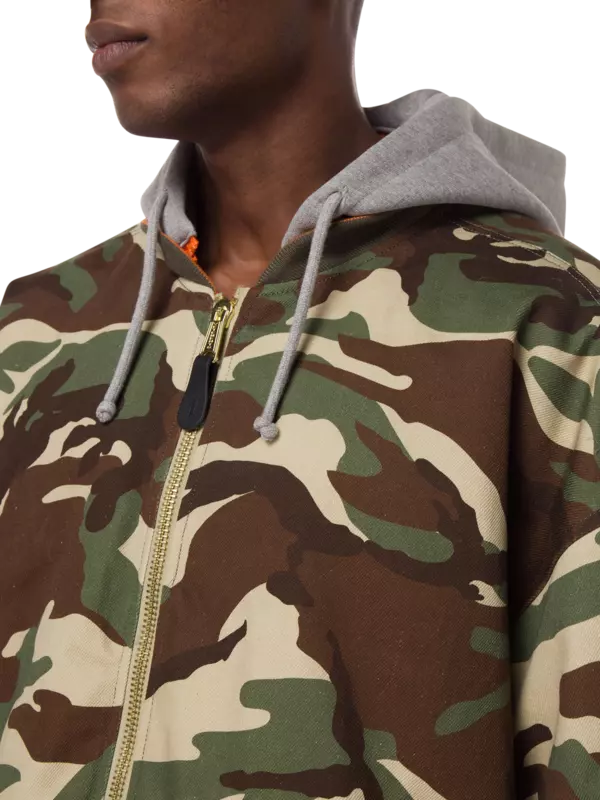 جاكيت بومبر بغطاء للرأس