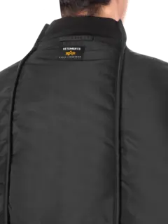 جاكيت بومبر