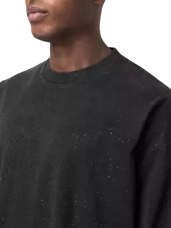 تيشيرت بأكمام طويلة مزين بالكامل بحجر الراين