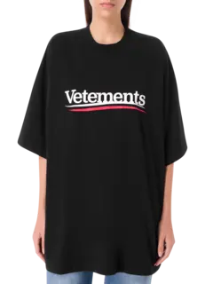 تيشيرت كامبين مزين بشعار