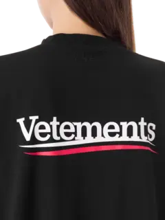 تيشيرت كامبين مزين بشعار