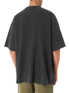 تيشيرت بطبعة شعار بإصدار محدود