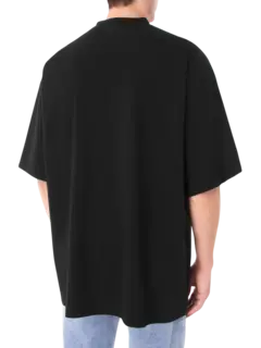 تيشيرت بطبعة شعار بإصدار محدود