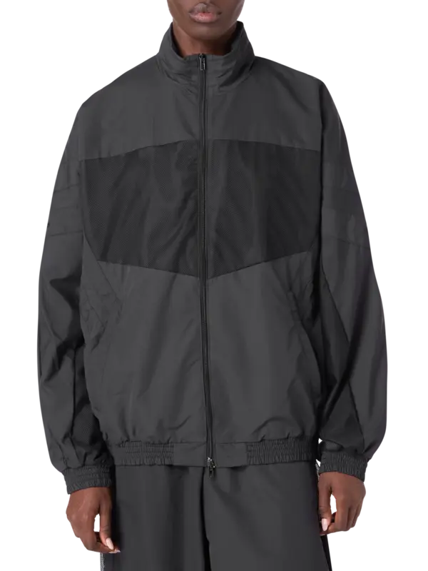 /original/UH76GJ700BW_VTMN_Black_1.png_convert-600x800