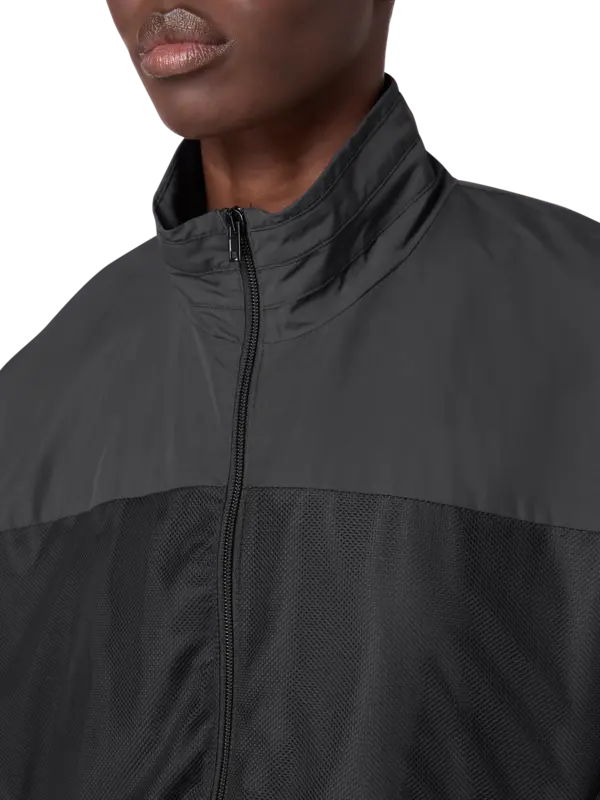 /original/UH76GJ700BW_VTMN_Black_4.png_convert-600x800