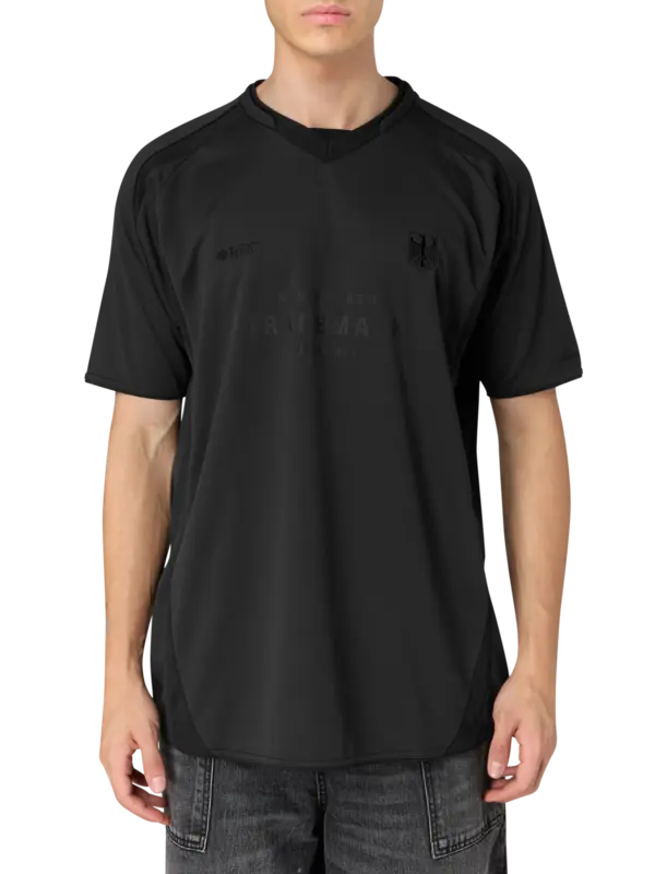 /original/UH76TR500BM_VTMN_Black_1.png_convert-600x800