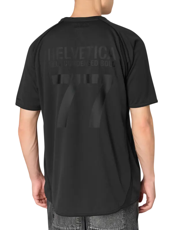 /original/UH76TR500BM_VTMN_Black_3.png_convert-600x800