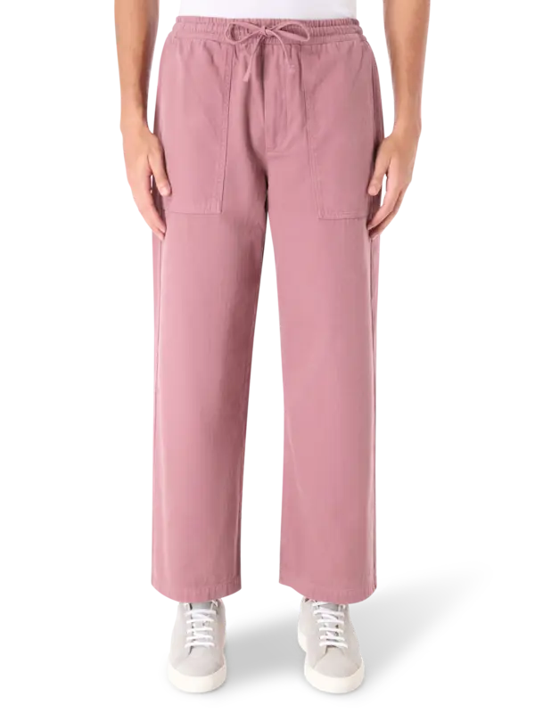 /original/UMGUIGNIERNB_MLBC_ChvrnWMole_1.png_convert-600x800